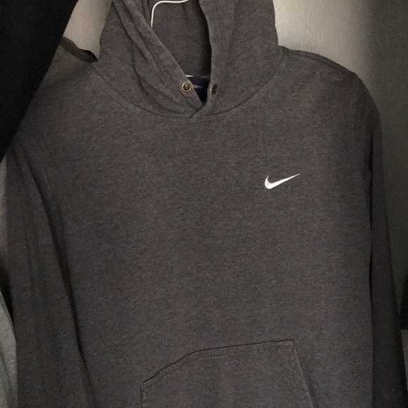 Nike sweater - Picture 1 of 1